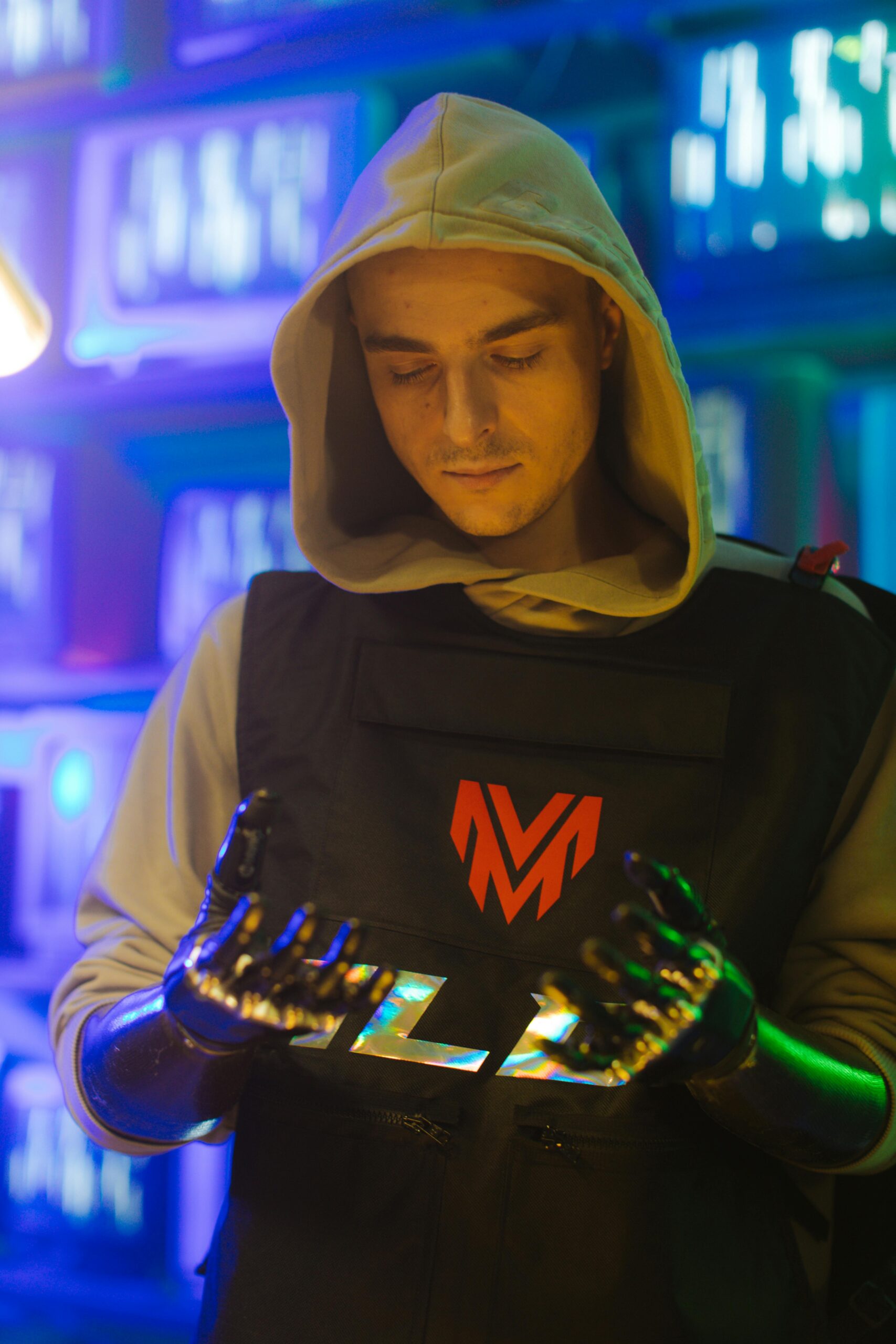 Metaverse Fashion: Digital Outfits for Virtual Identities