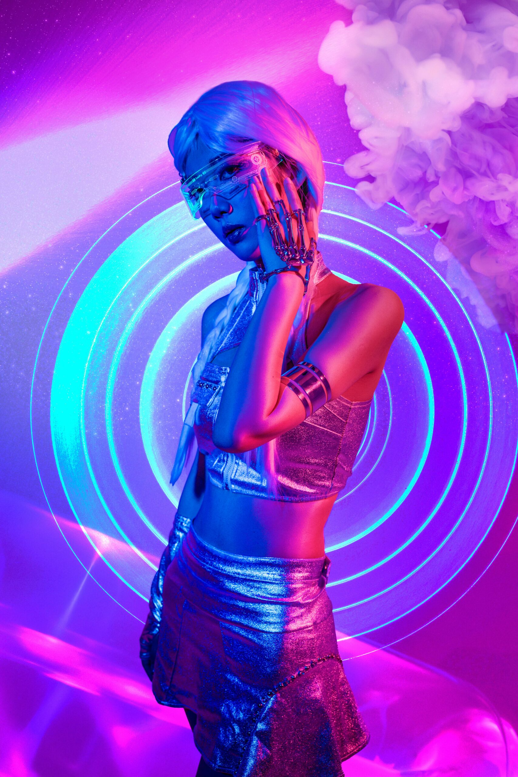 The Future of Fashion Retail: Virtual Try-Ons and Digital Stores